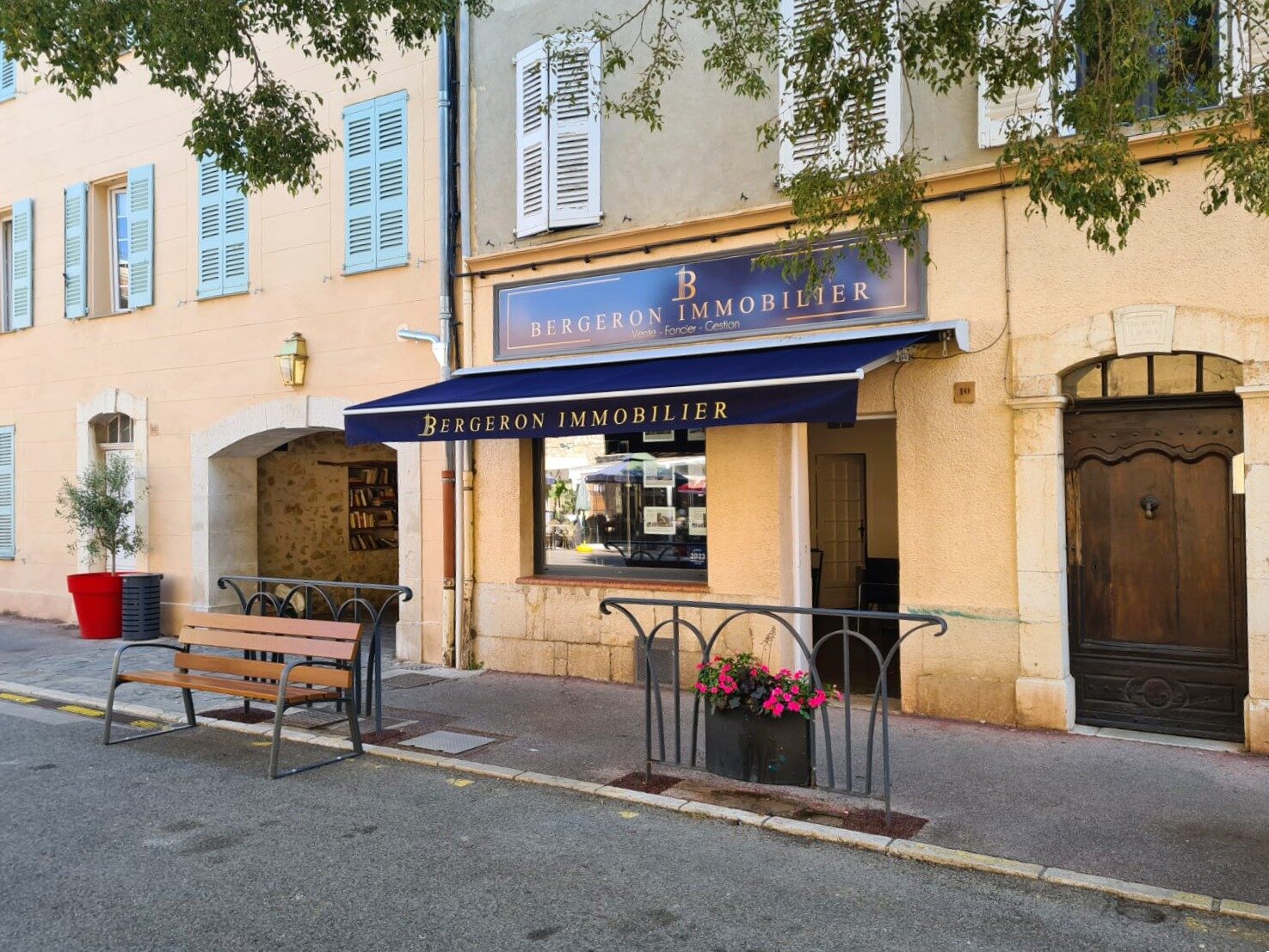 Création de store à Saint-Cézaire